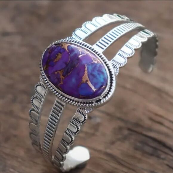 Silver cuff bracelet with blue purple stone - Picture 3 of 13